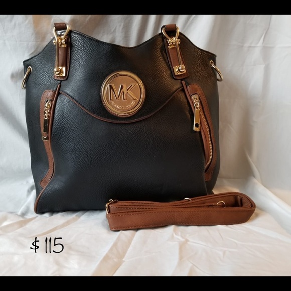 Purses - Picture 11 of 16